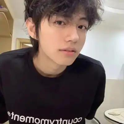 胡欣然